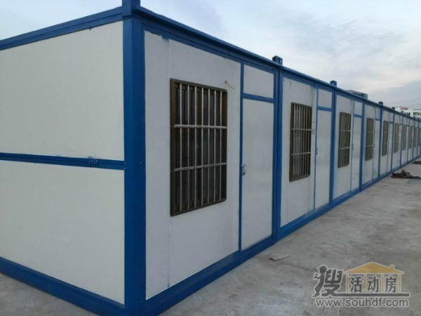 折疊的活動房是個新品種，運(yùn)輸非常的方便。